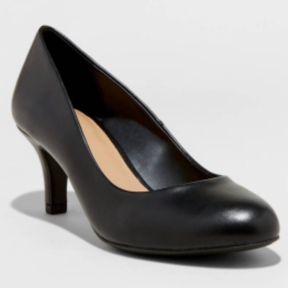 A new day Jinny Heeled Pumps Size 9